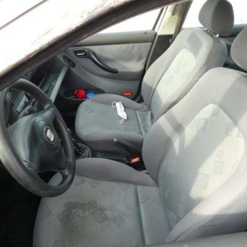Pommeau de vitesses SEAT LEON 1 Photo n°8