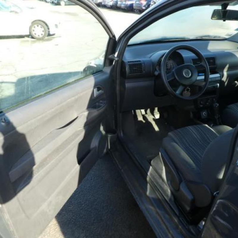 Face avant VOLKSWAGEN FOX Photo n°6