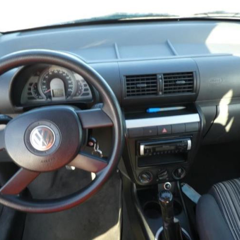 Face avant VOLKSWAGEN FOX Photo n°9