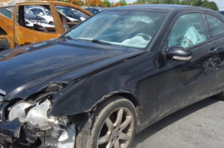 Porte avant droit MERCEDES CLASSE C 203 COUPE SPORT
