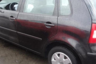 Malle/Hayon arriere VOLKSWAGEN POLO 4