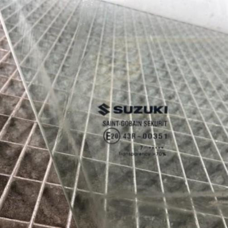 Vitre avant droit SUZUKI SX4 S-CROSS Photo n°3