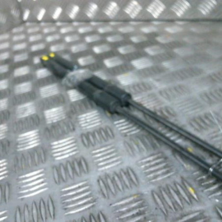 Verin de coffre SUZUKI SX4 S-CROSS Photo n°1