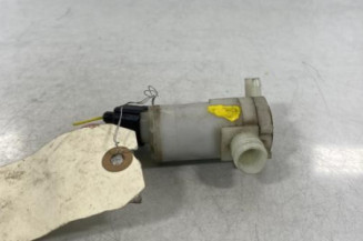 Pompe lave glace avant SUZUKI SX4 2 S-CROSS