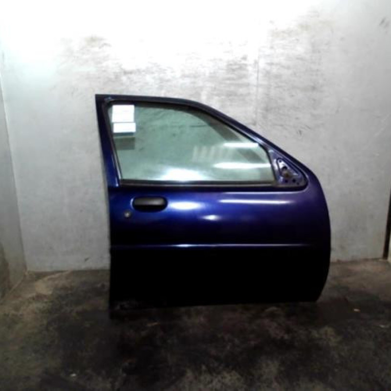Porte avant droit FORD FIESTA 4 Photo n°1
