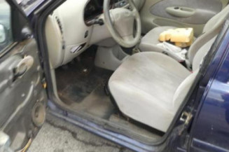 Porte avant droit FORD FIESTA 4
