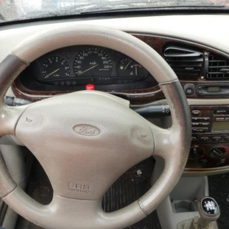 Porte avant droit FORD FIESTA 4 Photo n°9