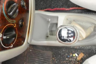Porte avant droit FORD FIESTA 4