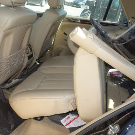 Vitre avant gauche MERCEDES CLASSE M 164