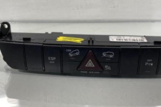 Bouton de warning MERCEDES CLASSE M 164 Photo n°1