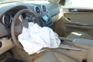 Retroviseur interieur MERCEDES CLASSE M 164