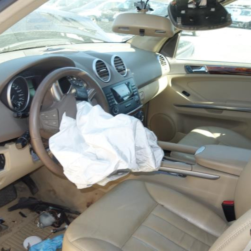 Retroviseur interieur MERCEDES CLASSE M 164 Photo n°8