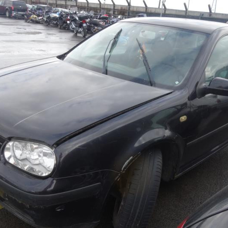 Pretensionneur de ceinture avant droit VOLKSWAGEN GOLF 4 Photo n°4