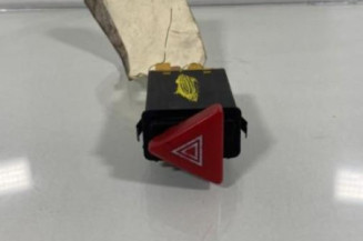 Bouton de warning SKODA OCTAVIA 1 Photo n°1