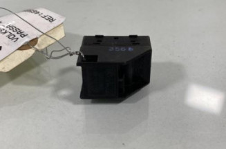 Interrupteur de leve vitre avant droit VOLKSWAGEN PASSAT 4