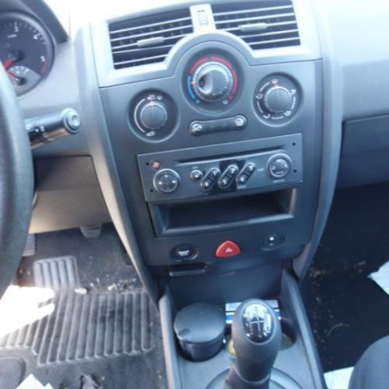Leve vitre mecanique arriere gauche RENAULT MEGANE 2 Photo n°12