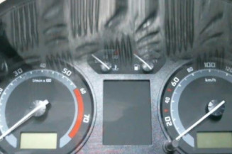 Compteur SKODA FABIA 1 Photo n°1
