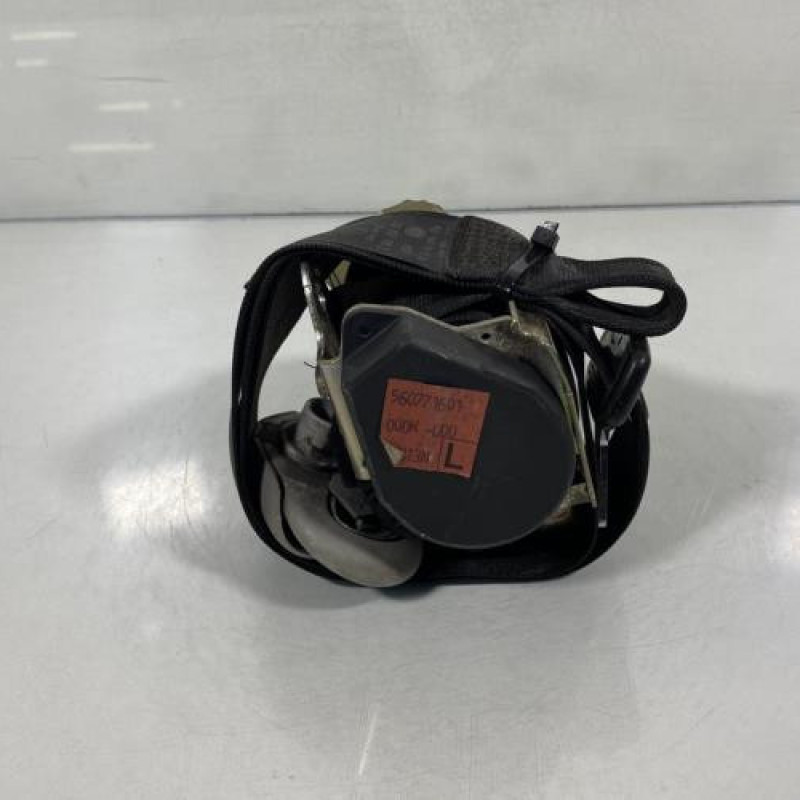 Pretensionneur de ceinture avant gauche VOLKSWAGEN GOLF 4 Photo n°1