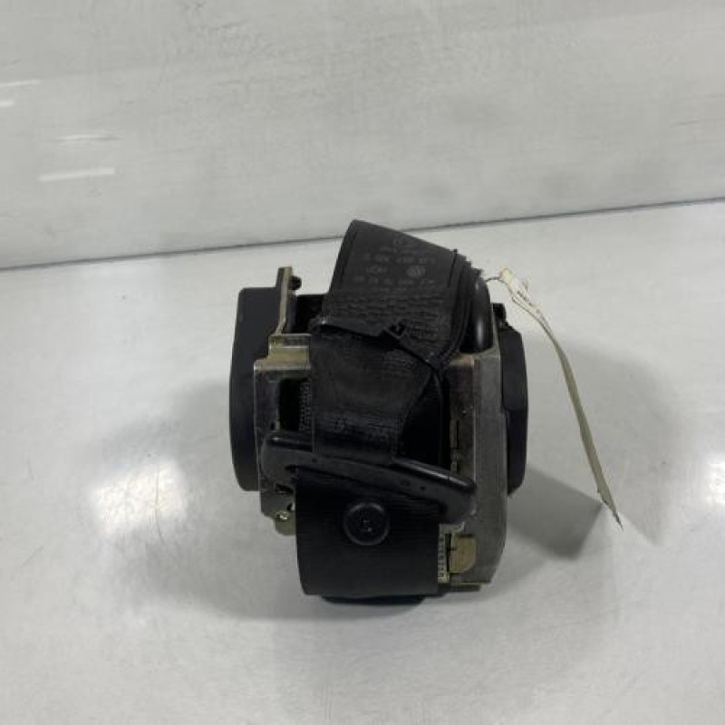 Pretensionneur de ceinture avant gauche VOLKSWAGEN GOLF 4 Photo n°2