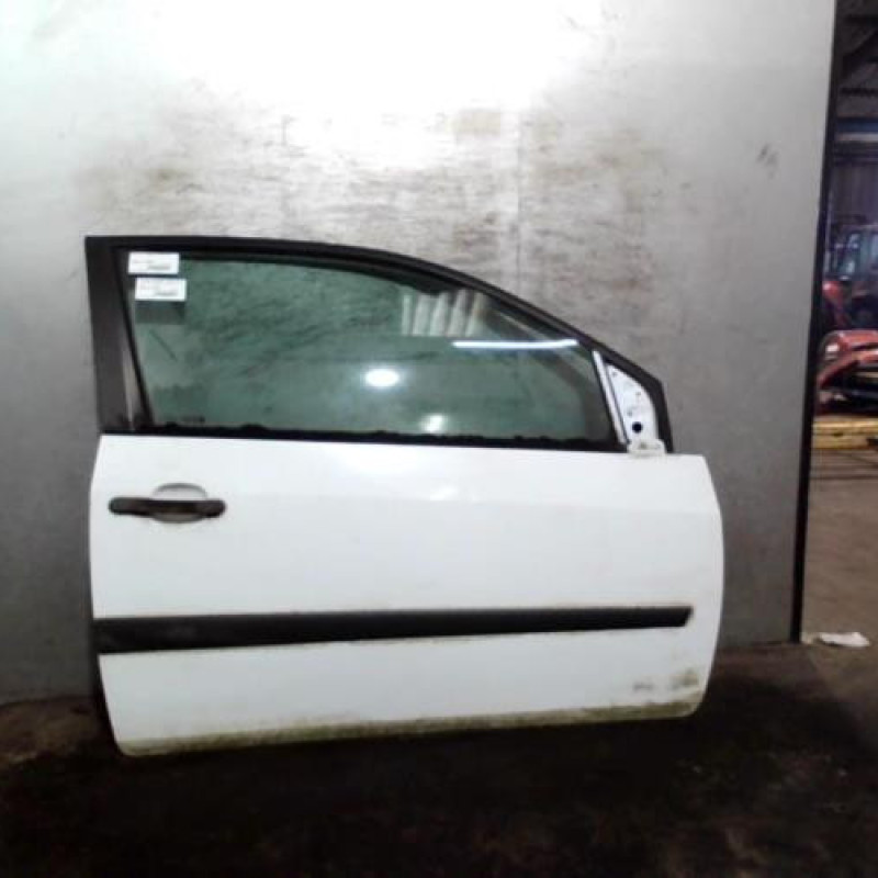 Porte avant droit FORD FIESTA 5 Photo n°1