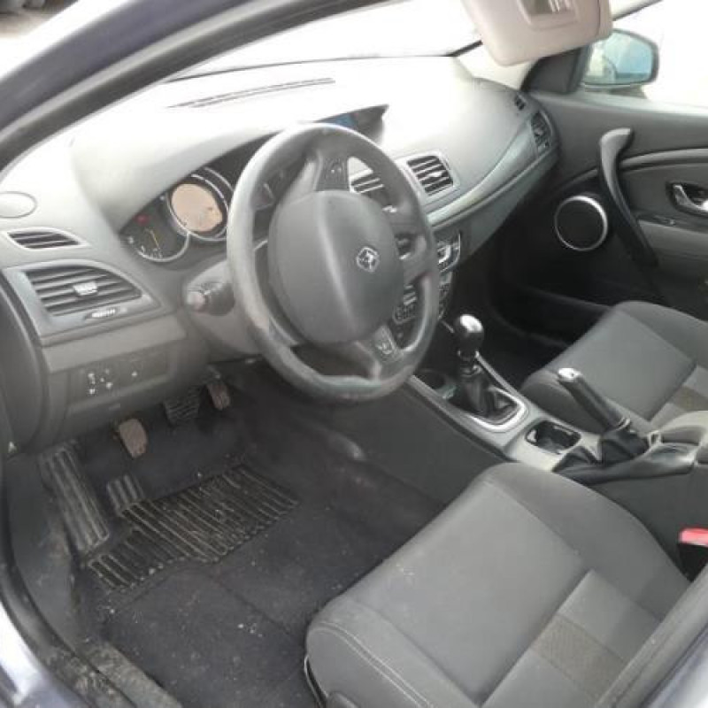 Lecteur de carte (neiman) RENAULT MEGANE 3 Photo n°8