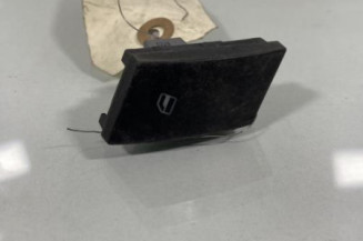 Interrupteur de leve vitre avant droit SEAT IBIZA 3 Photo n°1