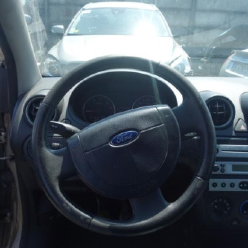 Moto ventilateur radiateur FORD FIESTA 5 Photo n°11