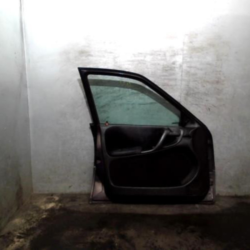 Porte avant gauche OPEL ASTRA F Photo n°3