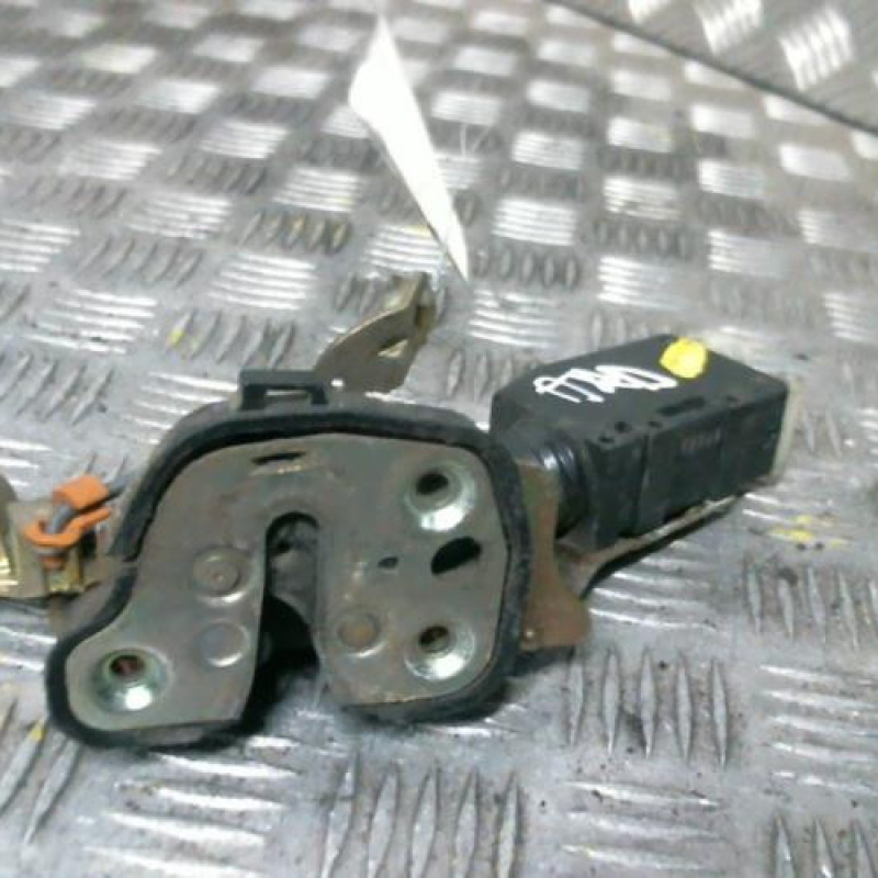 Serrure arriere droit OPEL ASTRA F Photo n°1