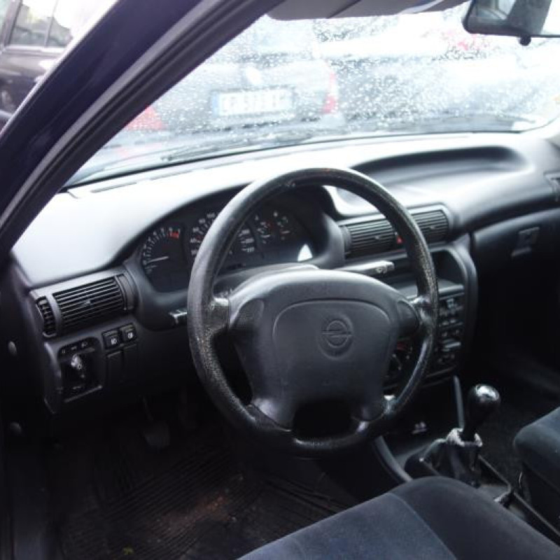 Serrure arriere droit OPEL ASTRA F Photo n°7
