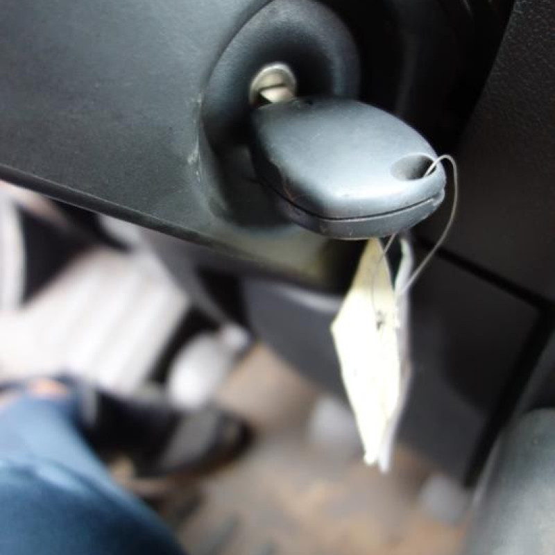 Etrier avant droit (freinage) RENAULT MASTER 3 Photo n°8