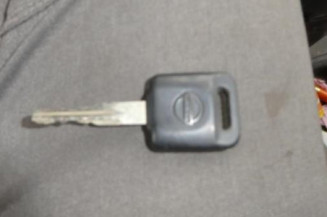 Pedale d'embrayage NISSAN NV200