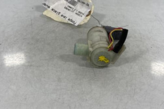 Pompe lave glace avant NISSAN NV200