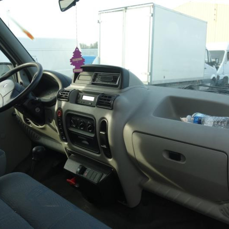 Interrupteur de leve vitre avant gauche RENAULT MASTER 2 Photo n°8