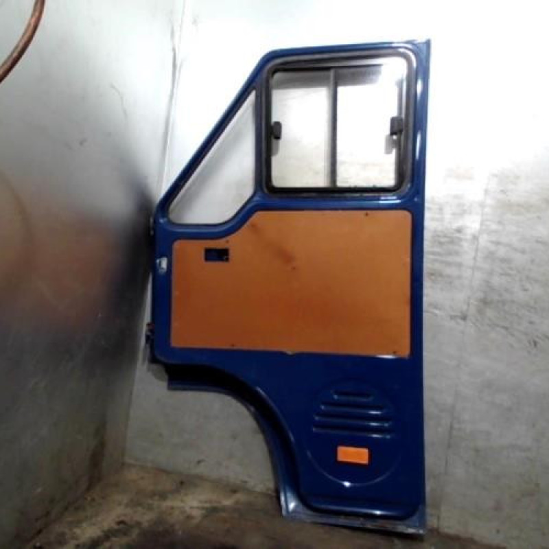 Porte avant droit RENAULT B110 Photo n°2