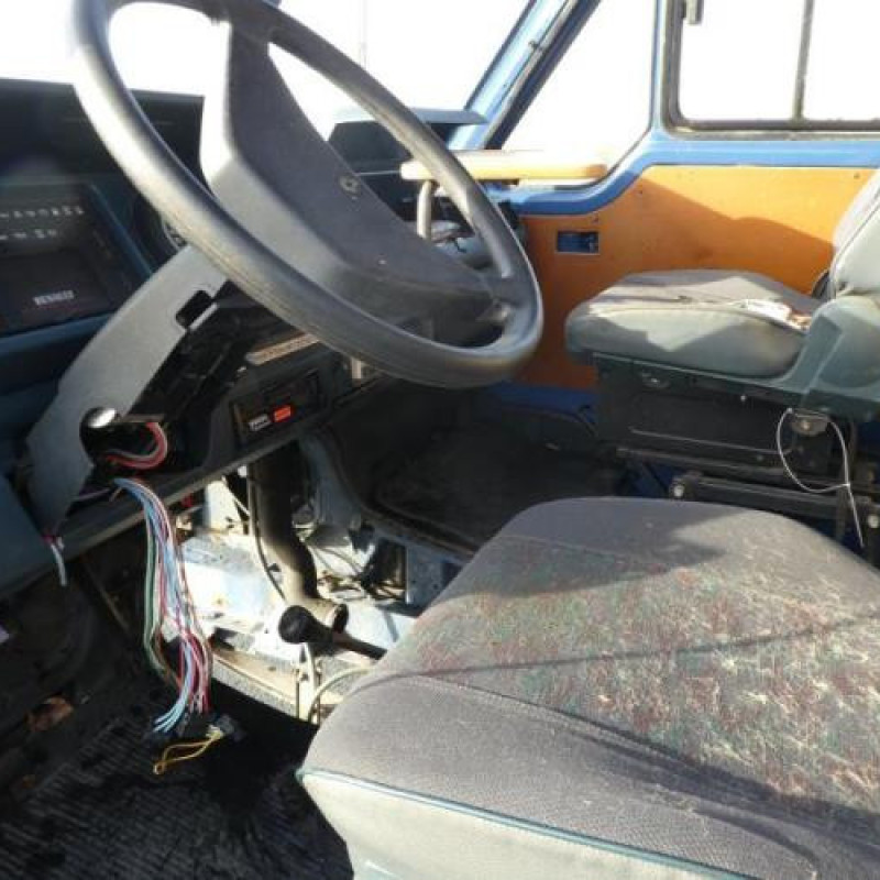 Ceinture avant droit RENAULT B110 Photo n°8