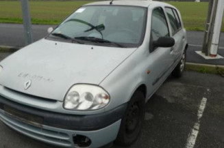 Moteur essuie glace arriere RENAULT CLIO 2