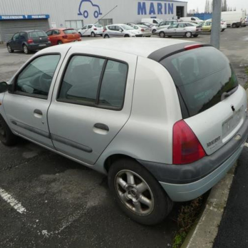Moteur essuie glace arriere RENAULT CLIO 2 Photo n°6