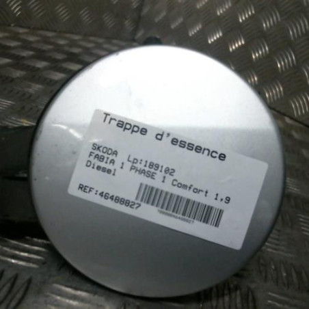 Trappe d'essence SKODA FABIA 1 Photo n°1