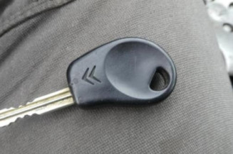 Ceinture arriere droit CITROEN SAXO