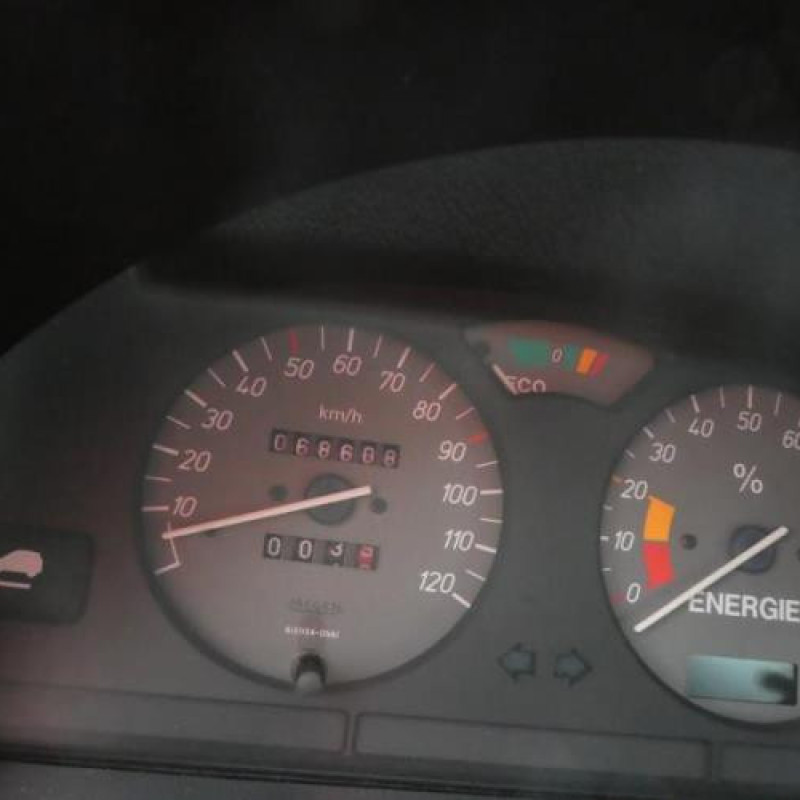 Interrupteur de leve vitre avant droit CITROEN SAXO Photo n°11