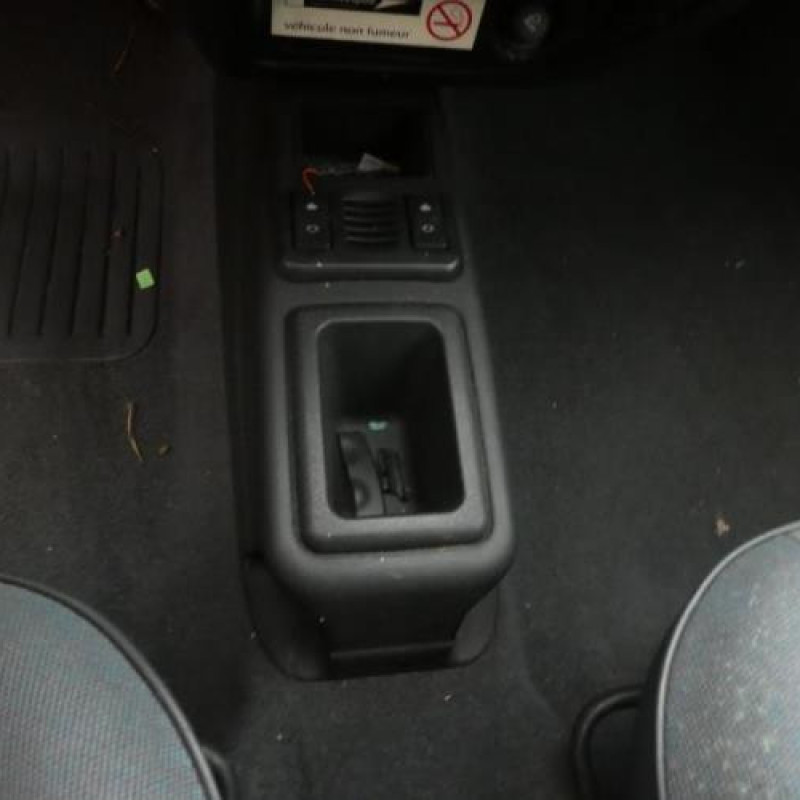 Interrupteur de leve vitre avant droit CITROEN SAXO Photo n°12
