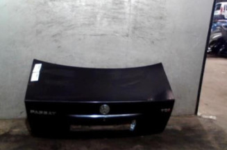 Malle/Hayon arriere VOLKSWAGEN PASSAT 4 Photo n°1
