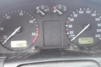 Malle/Hayon arriere VOLKSWAGEN PASSAT 4