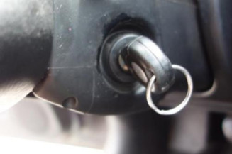Malle/Hayon arriere VOLKSWAGEN PASSAT 4