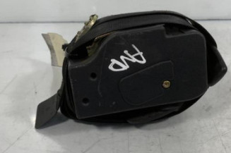 Pretensionneur de ceinture avant droit VOLKSWAGEN PASSAT 4