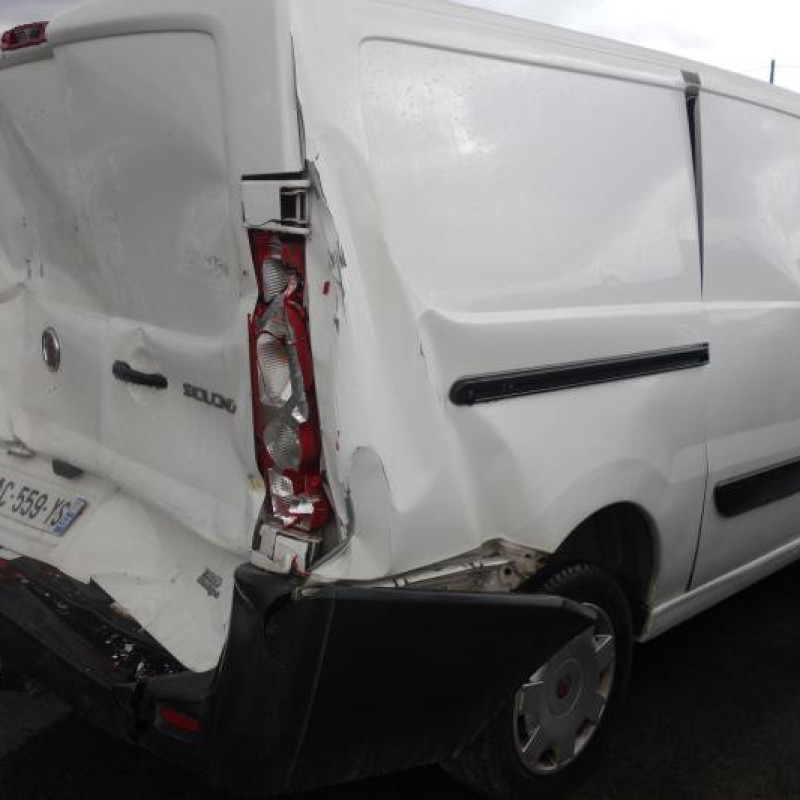 Air bag conducteur FIAT SCUDO 2 Photo n°4
