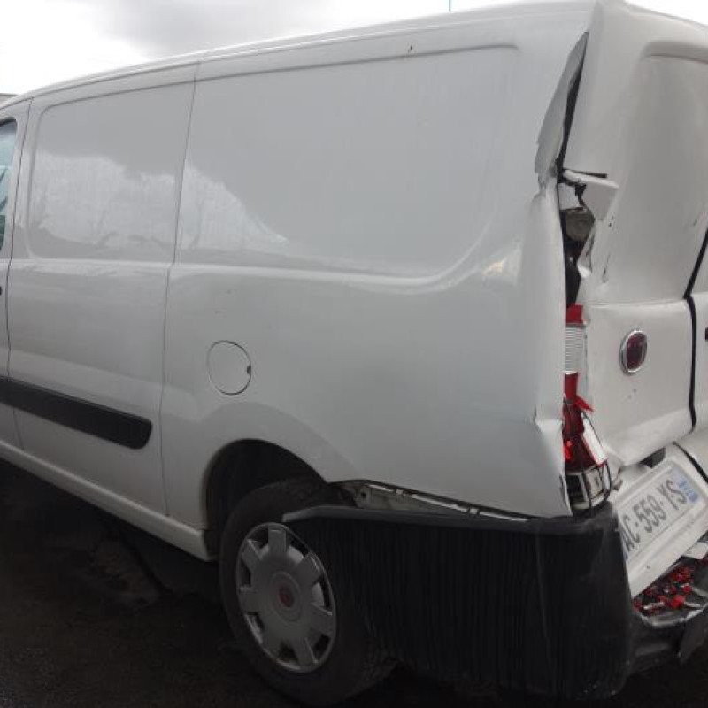Air bag conducteur FIAT SCUDO 2 Photo n°6