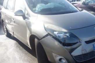 Pretensionneur de ceinture arriere gauche RENAULT GRAND SCENIC 3