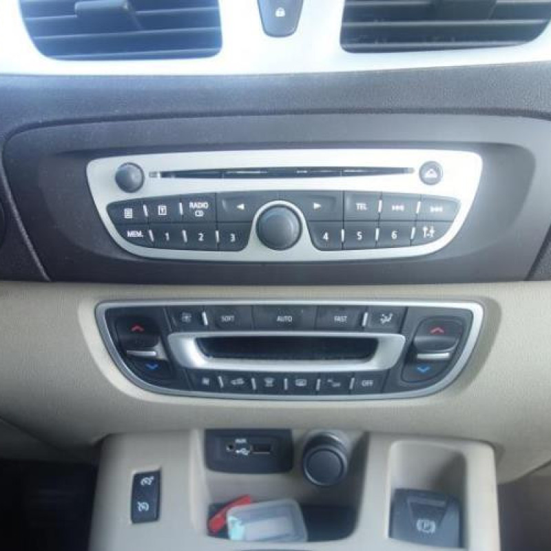 Pretensionneur de ceinture arriere gauche RENAULT GRAND SCENIC 3 Photo n°15